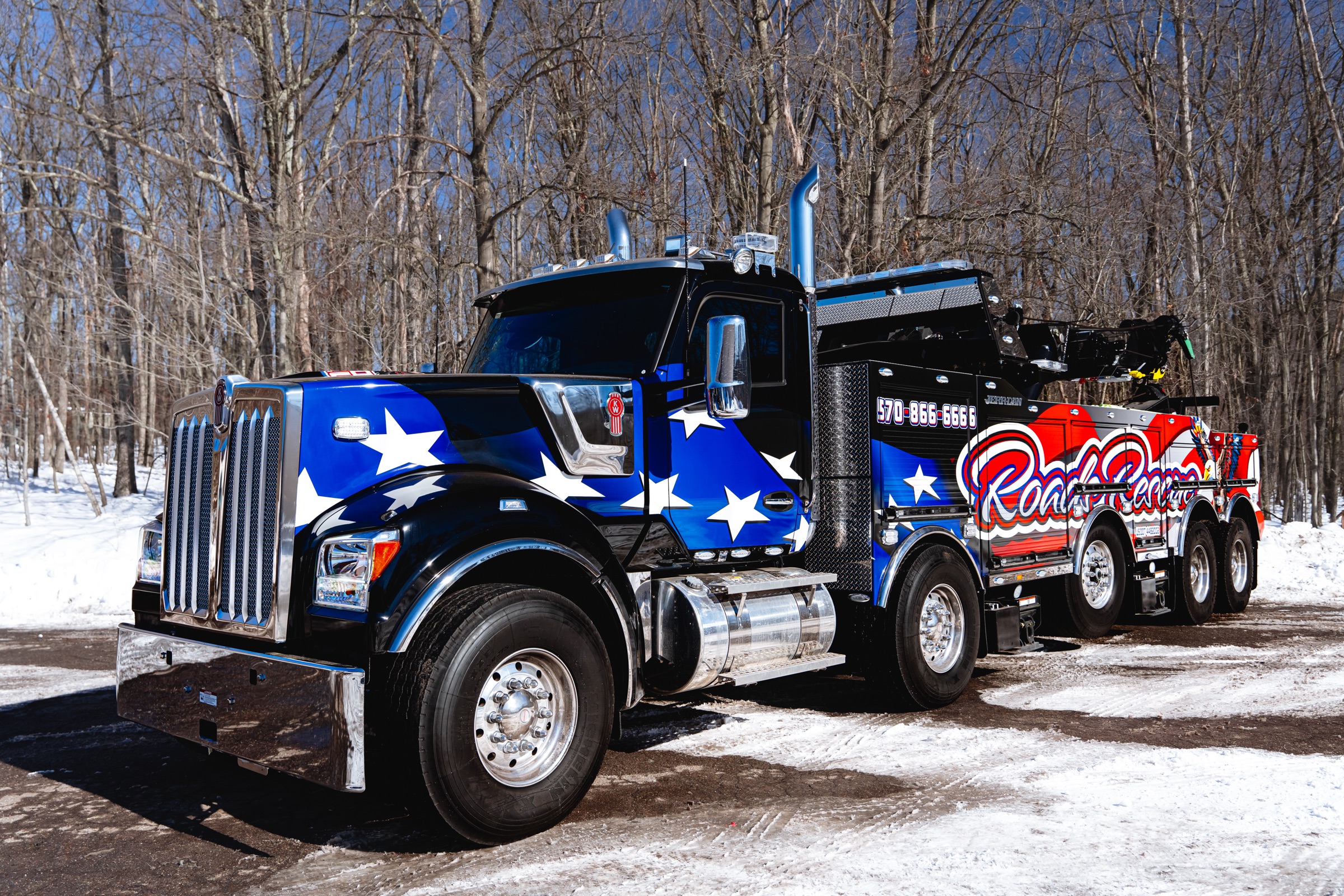 Roads Rescue heavy-duty wrecker